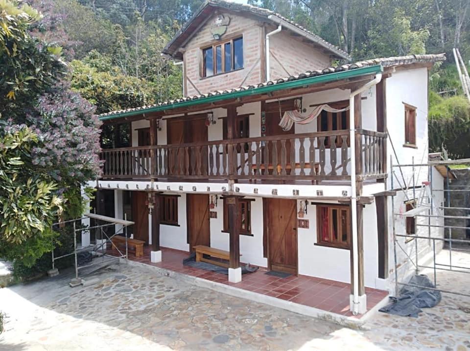 Hostal Mama Hilda Chugchilán المظهر الخارجي الصورة