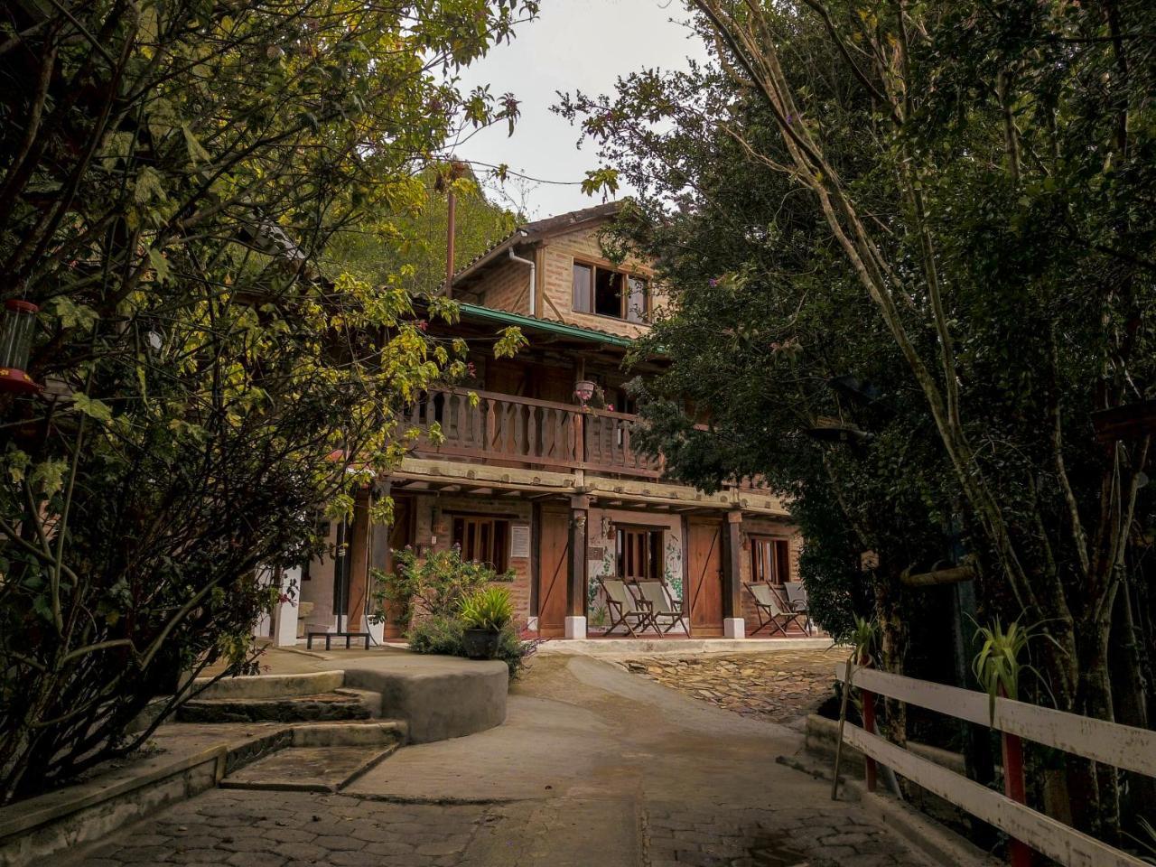 Hostal Mama Hilda Chugchilán المظهر الخارجي الصورة